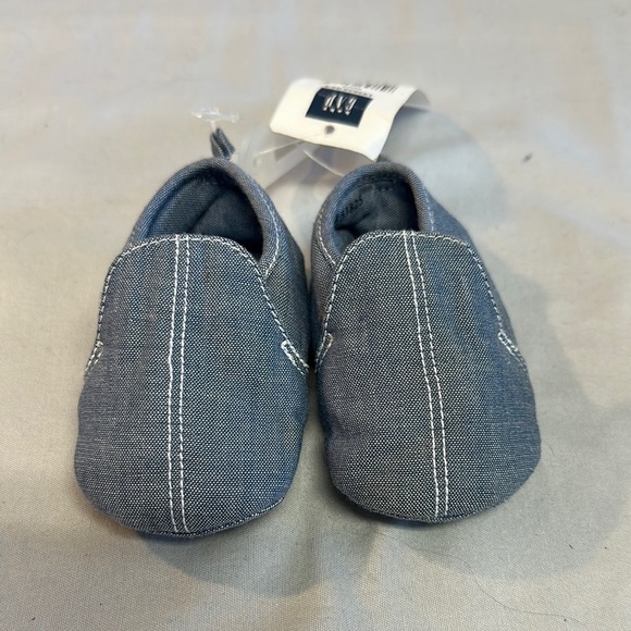 GAP Gray Baby Walker Shoes Soft Slip-On Design - Picture 1 of 2
